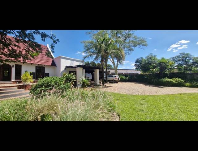 FARM FOR SALE IN MNANDI